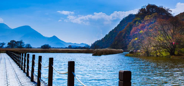 基于生态翻译学视阈的旅游景点介绍文本英译探析